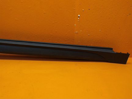 Накладка порога правая Hyundai Tucson 3 2015-Нв