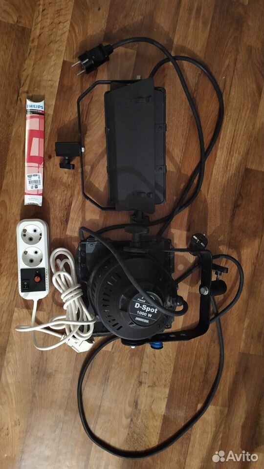 Проф. свет Logocam D-spot 1000W и Logocam OF-1000