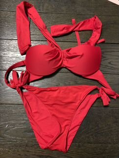 Красный купальник calzedonia