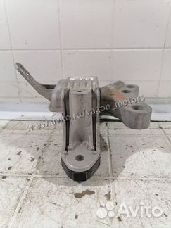 Подушка двигателя левая Chevrolet Cruze J300