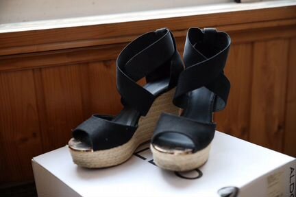 Босоножки Aldo