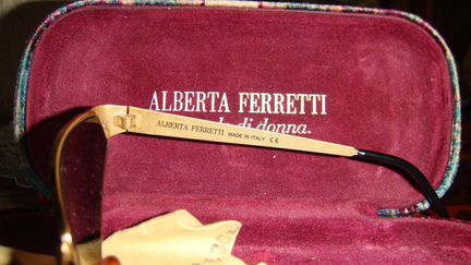 Очки Alberta Ferretti sguardo di donna