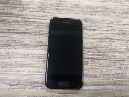 Телефон Samsung А3