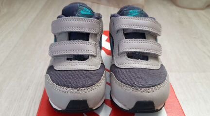 Кроссовки Nike MD Runner 7c (22,5 RUS)