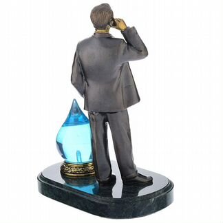 Бронзовая статуэтка 