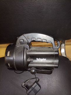 Фонарь аккумуляторный