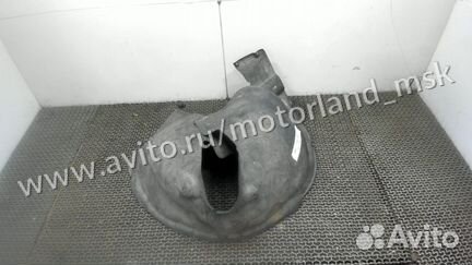 Подкрылок правый передний Volkswagen Touareg, 2009