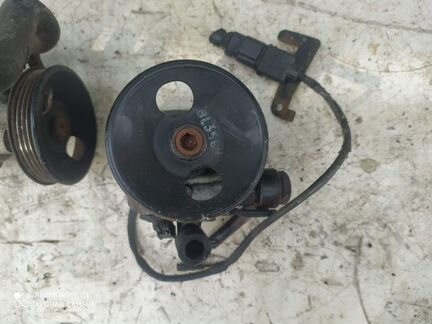 5710007000 Hyundai-Kia Насос гидроусилителя