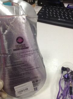 Наушники(работает 1 ухо)