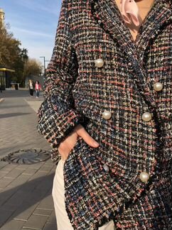 Пиджак в стиле шанель