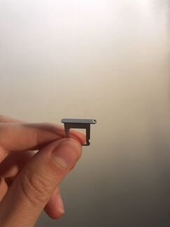 Лоток для sim-карты на iPhone 5