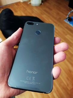 Телефон Huawei Honor 9 lite