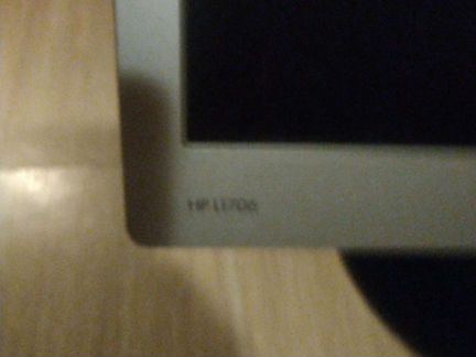 Монитор HP l1706