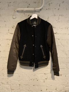 Куртка Uniqlo G.V.G.V