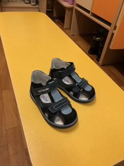 Босоножки для мальчика