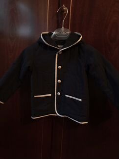 Легкая куртка на девочку