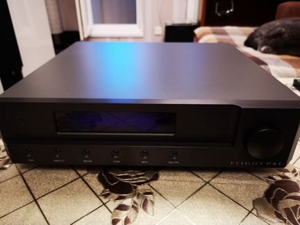 Audia Flight Pre предварительный усилитель балансн