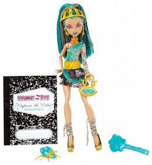 Базовая Нефера Де Нил с питомцем Monster High