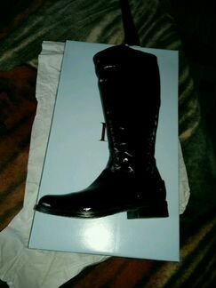 Сапоги лаковые