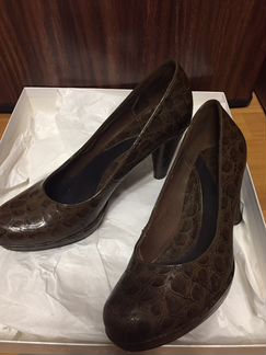 Туфли Bata Италия