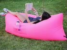 Самонадувщий диван-гамак розовый