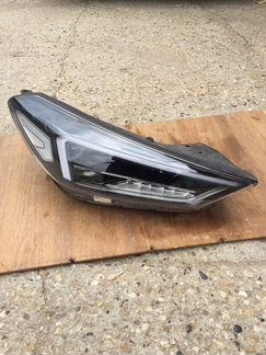 Фара правая фул лед на Хундай Туксон 3