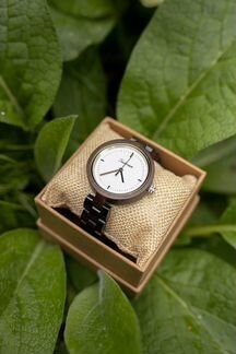 Деревянные наручные часы ручной работы