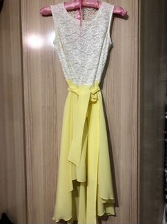 Платье белое желтое