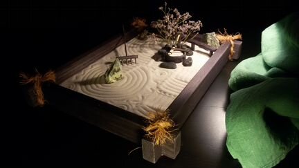 Настольный японский садик