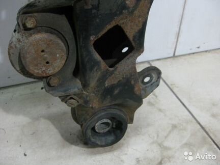 Подрамник передний 4Z7399313C Audi Allroad C5