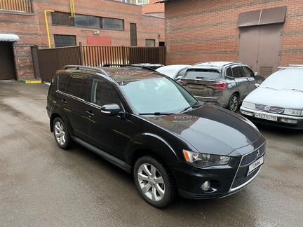 Mitsubishi Outlander 2.4 CVT, 2012, 176 295 км