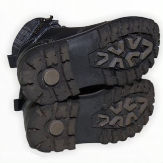 Утепленные ботинки Jook почти новые