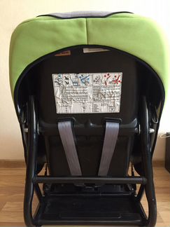 Автомобильное кресло