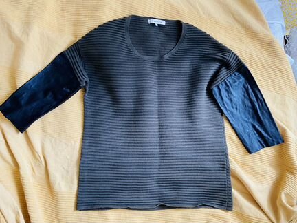 Джемпер Sandro с кожаными рукавами