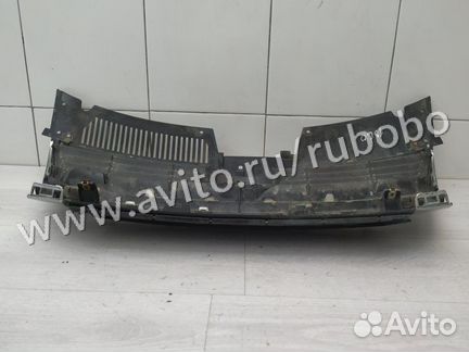 Решетка радиатора 3C0853651AF VW Passat (B6) 2005