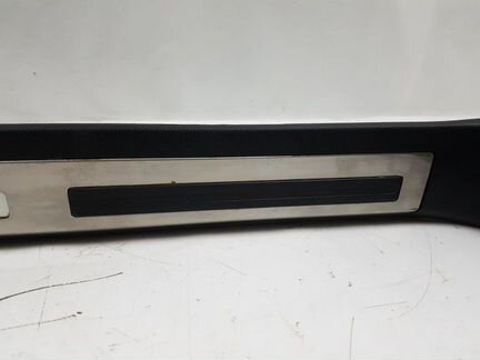 Накладка порога внутренняя передняя правая Toyota