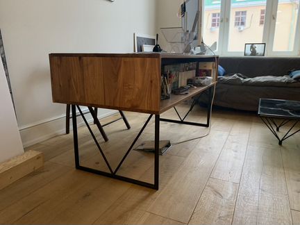 Стол письменный рабочий