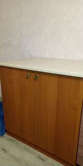 Стол кухонный и навесной шкаф (комлект)