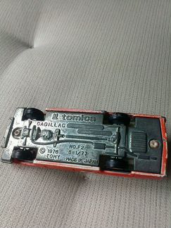 Модель Tomica,кейс для хранения