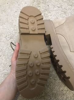 Новые ботинки