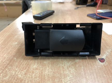 Ручка открывания крышки багажника Mercedes GL w164