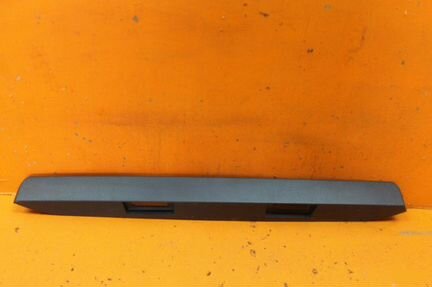 Молдинг двери задний Mercedes Sprinter W906