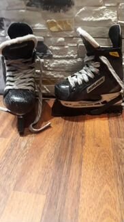 Коньки хоккейные Bauer Pro