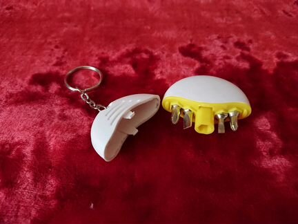 Брелок отвертка