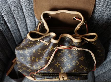 Женский рюкзак Louis Vuitton