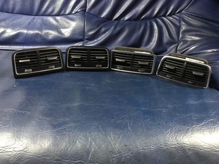 Дефлектор приточного воздуха Audi A4 A5 A6 A7 Q5