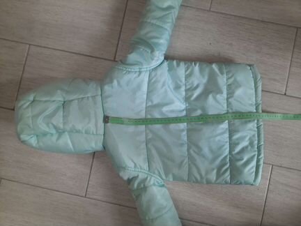 Куртка на девочку