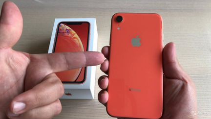 iPhone XR 64 Gb Coral