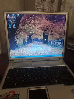 Ноутбук asus