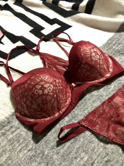 Бюстгальтер Victoria’s Secret 32C